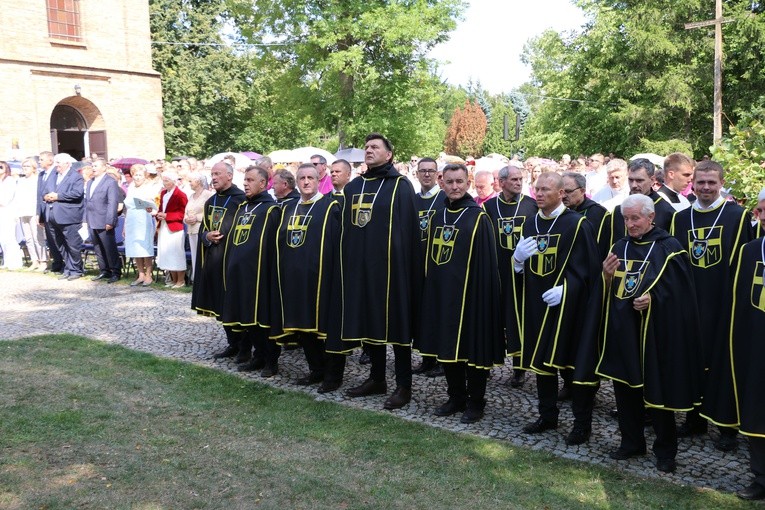Koronacja w Smardzewie. Część I