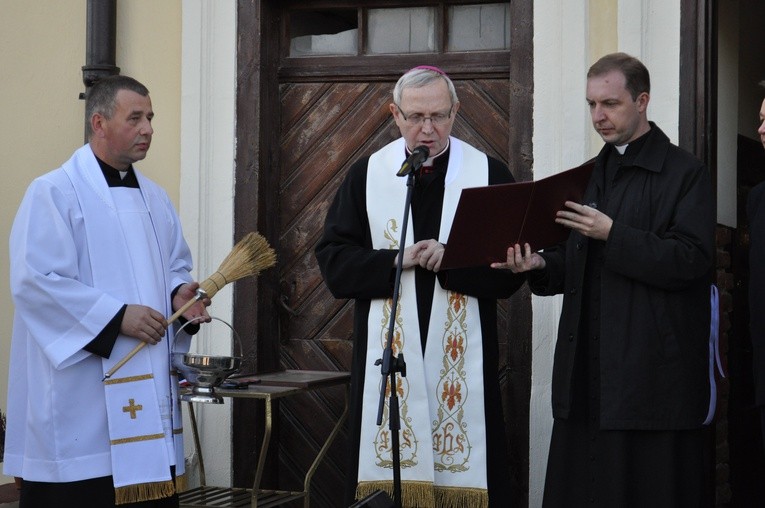 Poświęcenia Ostoi św. Antoniego dokonał bp Piotr Libera