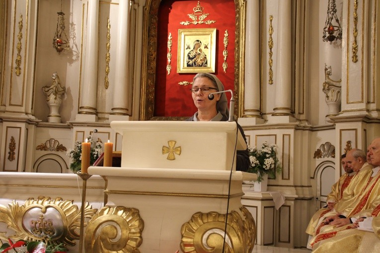 Płock. Odpust u klaretynów
