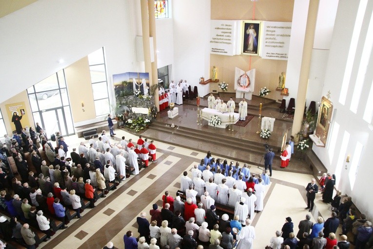 Poświęcenie kościoła Miłosierdzia Bożego w Gliwicach