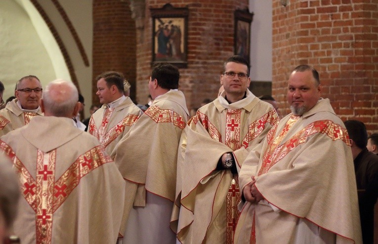 Wielki Czwartek - Msza Krzyżma św.
