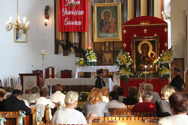 Korzeń - Łąck. Nawiedzenie w parafii św. Walentego