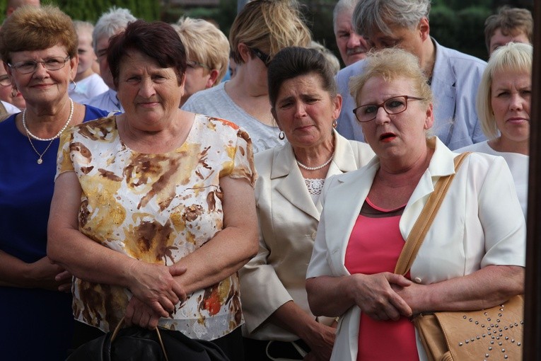 Dobrzyków. Nawiedzenie w parafii św. Stanisława BM