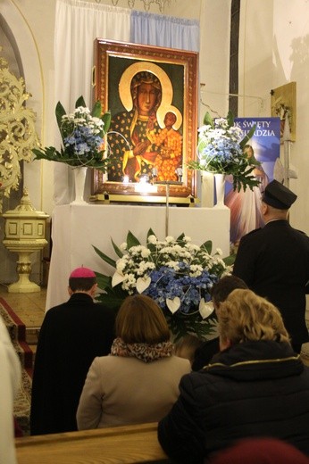 Kobylniki. Nawiedzenie w parafii św. Anny
