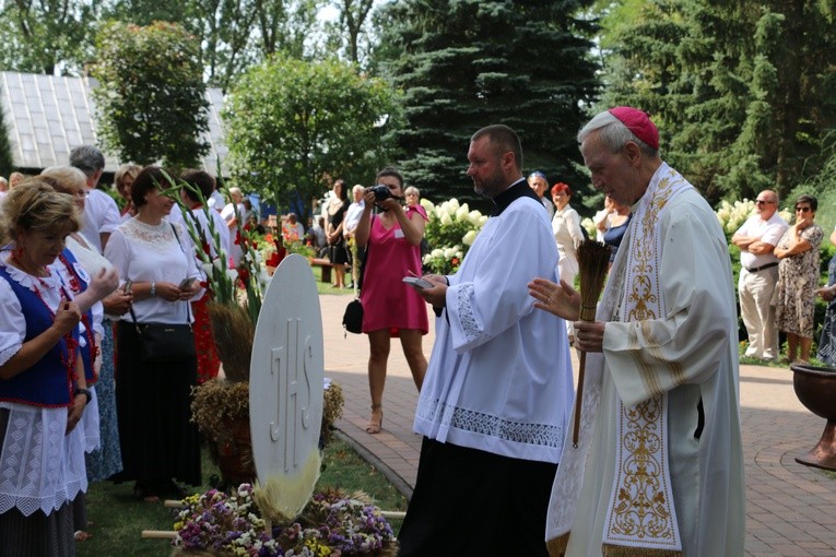 Popowo Kościelne. Dożynki diecezjalne cz. 1