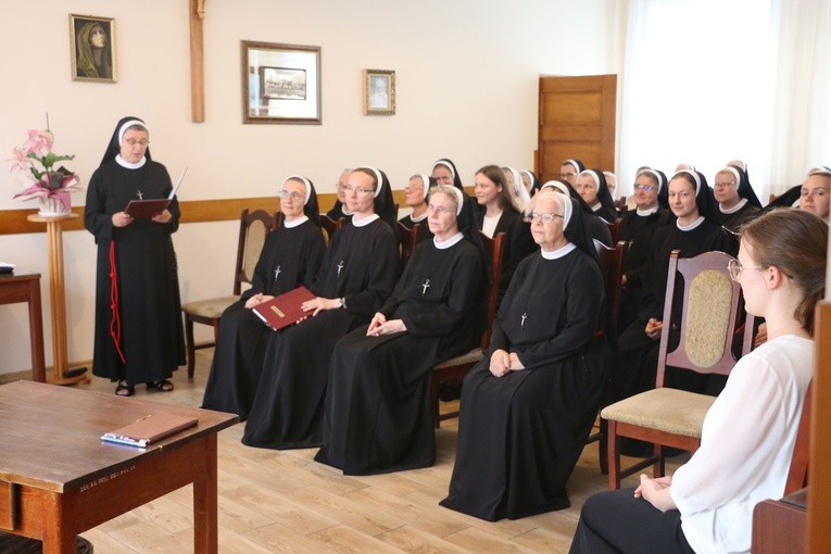 Płock. Obłóczyny u sióstr pasjonistek