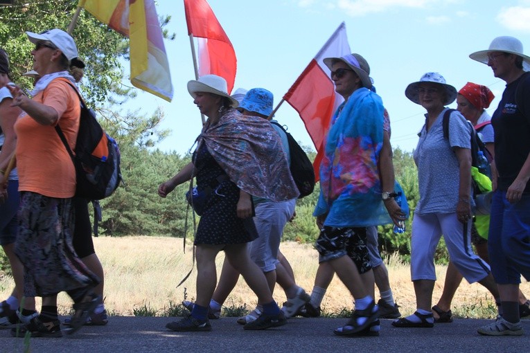 Śródborze k. Glinojecka. Pielgrzymka do Gietrzwałdu
