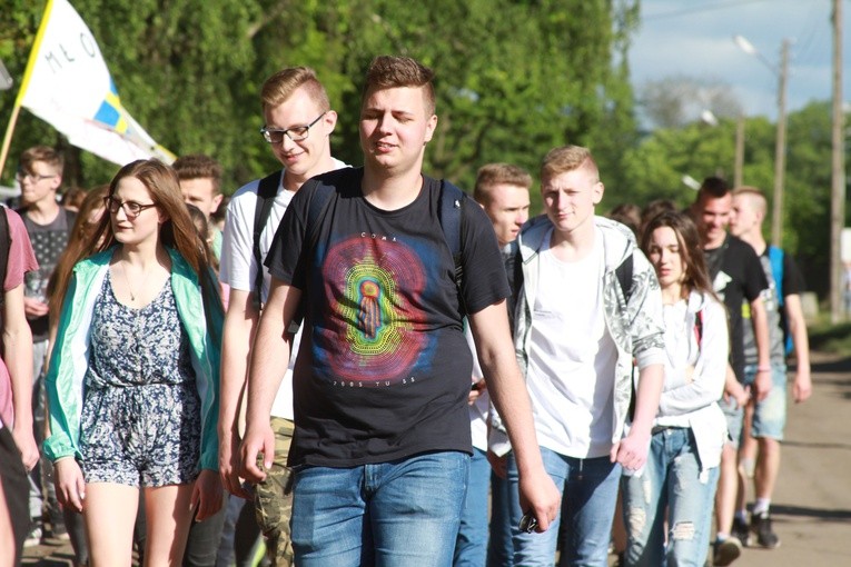 Piesza pielgrzymka do Działdowa. Część 1