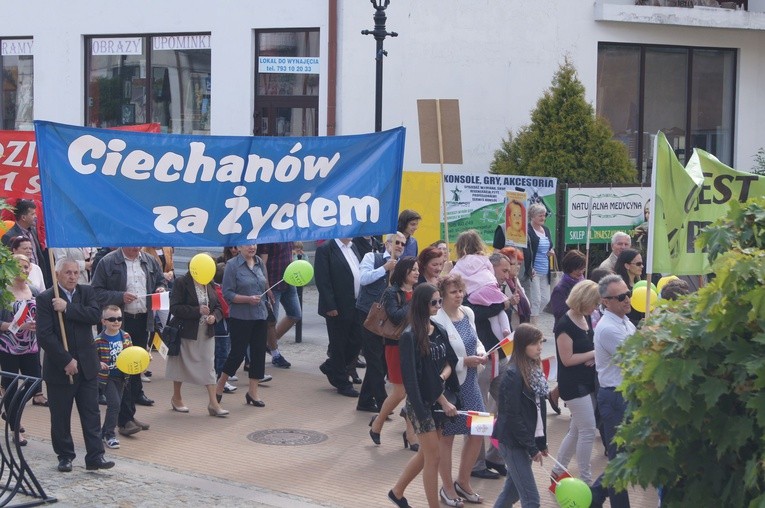 Marsz dla Życia i Rodziny w Ciechanowie 2015