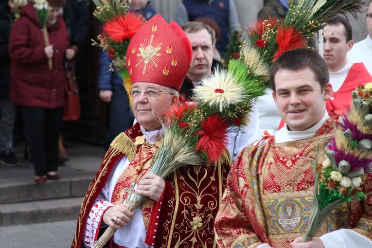 Obchody Niedzieli Palmowej pod przewodnictwem bp. Romana Marcinkowskiego
