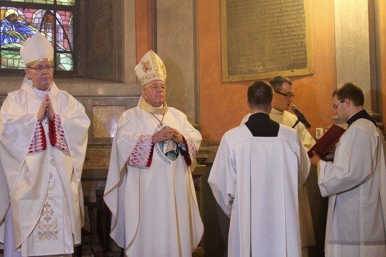Rozpoczęcie Roku Miłosierdzia w diecezji - cz. 1