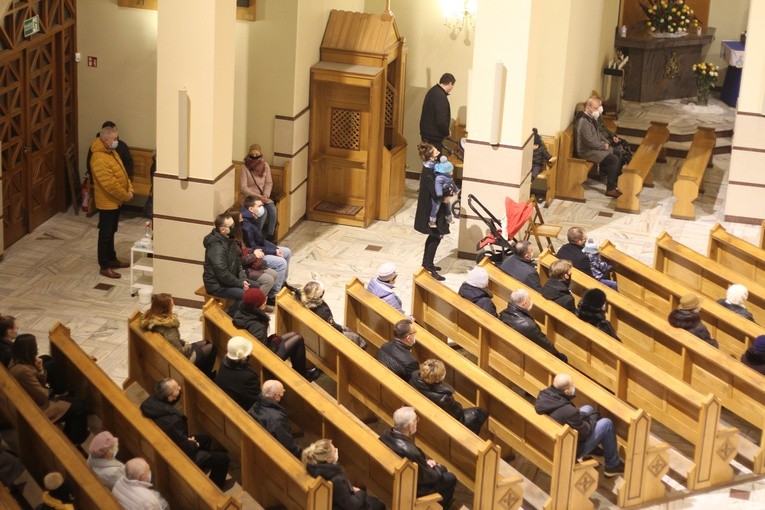 Ciechanów. Poświęcenie krzyża morowego