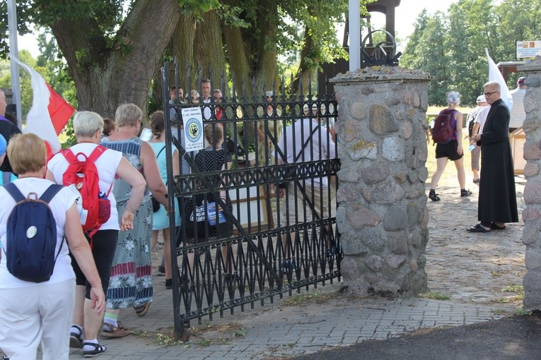 Pielgrzymują do Gietrzwałdu