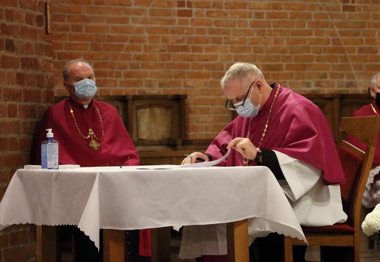 I Synod Diecezji Elbląskiej - zakończenie