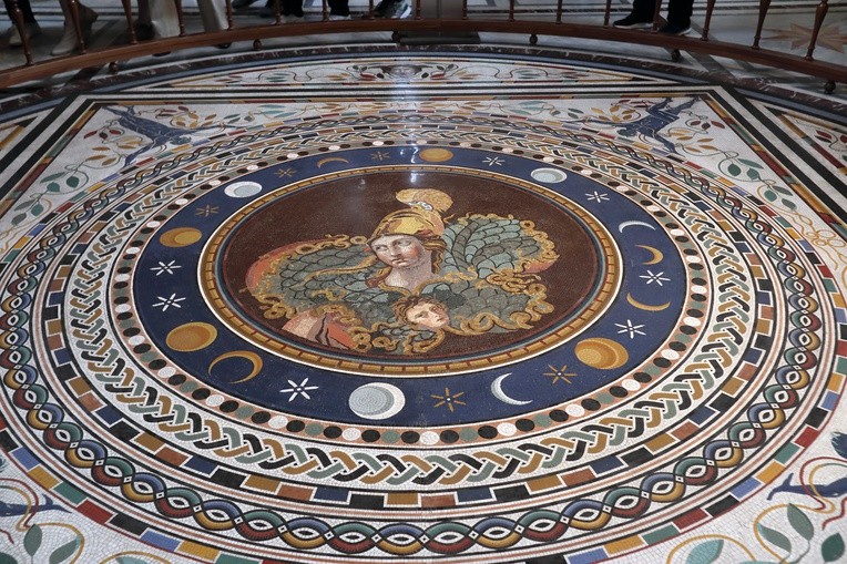Watykan: Wirtualne zwiedzanie Watykańskiego Obserwatorium Astronomicznego