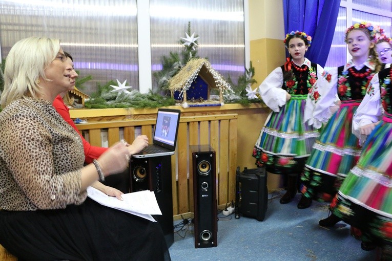 Ludowe kolędowanie w Stróżewie