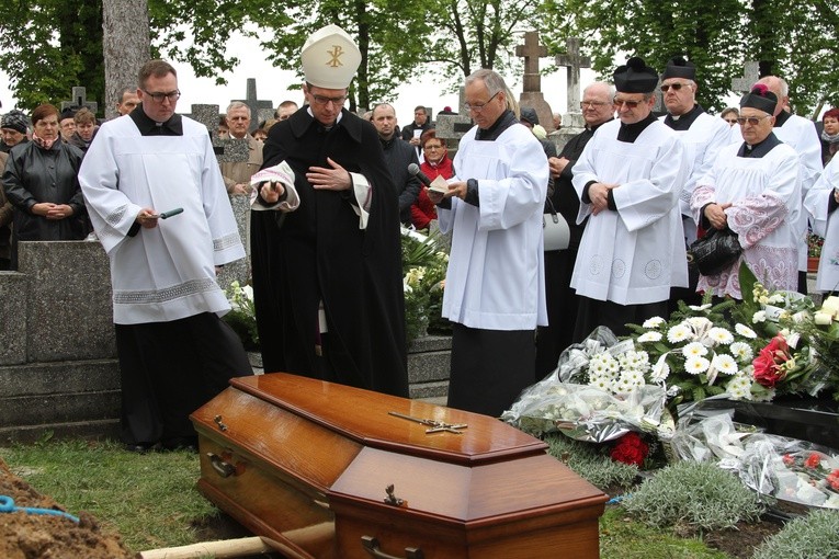 Pogrzeb ks. Jana Augustynowicza