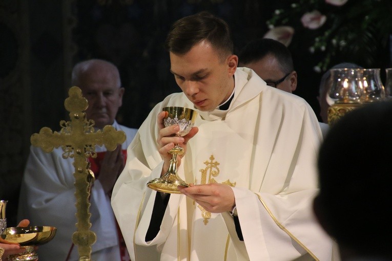 Płock. Święcenia kapłańskie - cz. 1