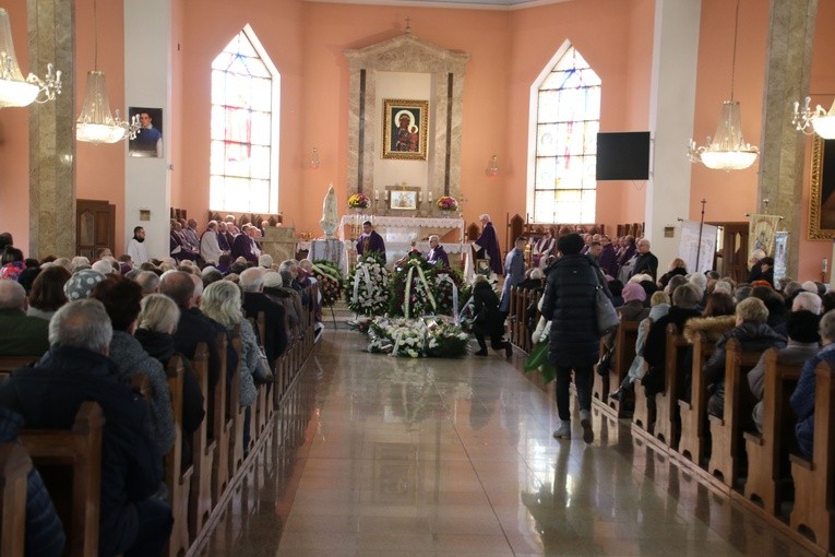 Pogrzeb ks. Albina Łuczkowskiego