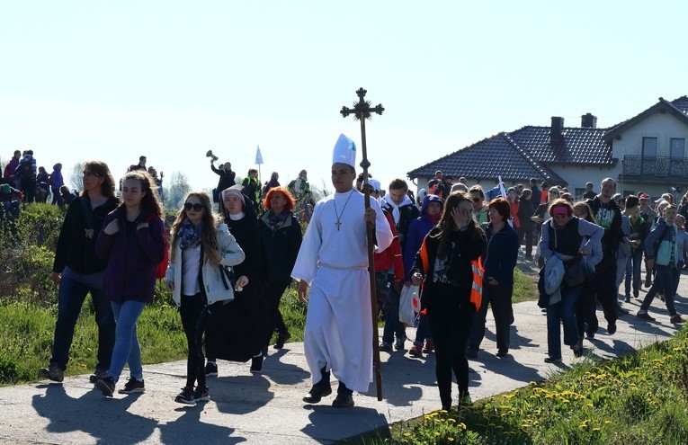 Z Elbląga do Świętego Gaju