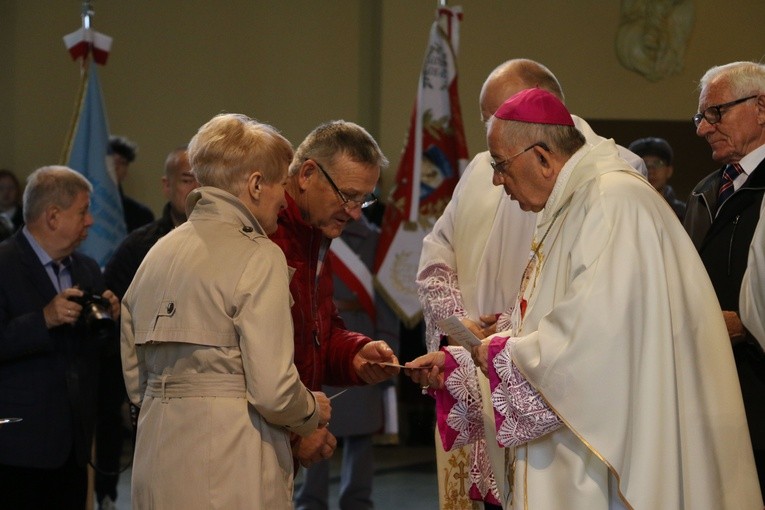 Ciechanów. Uroczystości w parafii MB Fatimskiej