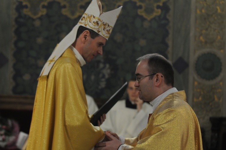 Święcenia biskupie w Płocku - cz. 1