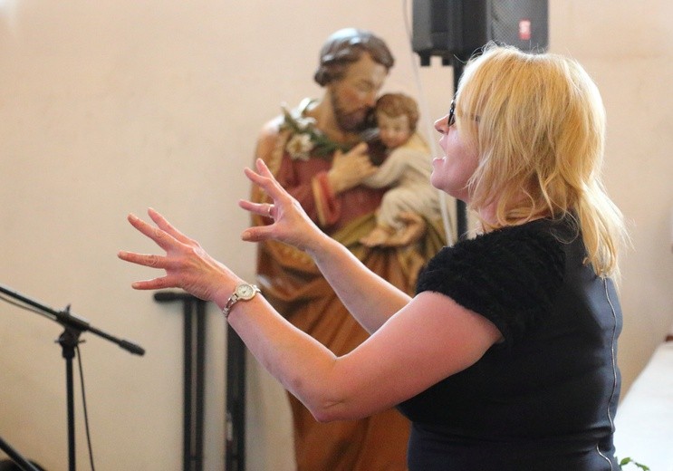 XI Festiwal Pieśni Religijnej - Kmiecin