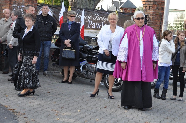 Relikwie św. Jana Pawła II w Płocku Radziwiu