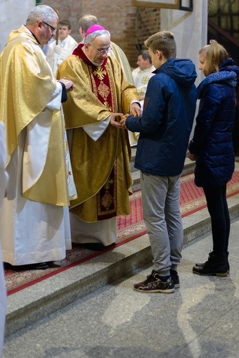 Symbole ŚDM - parafia św. Jerzego
