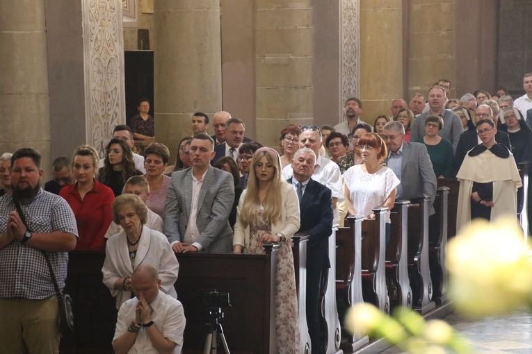 Płock. Święcenia kapłańskie - cz. 1
