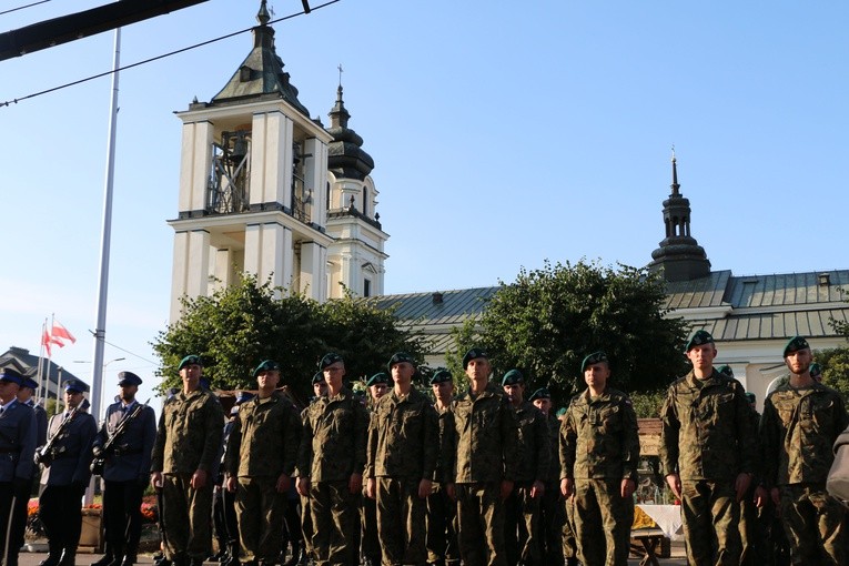 Rekonstrukcja historyczna nalotu na Mławę