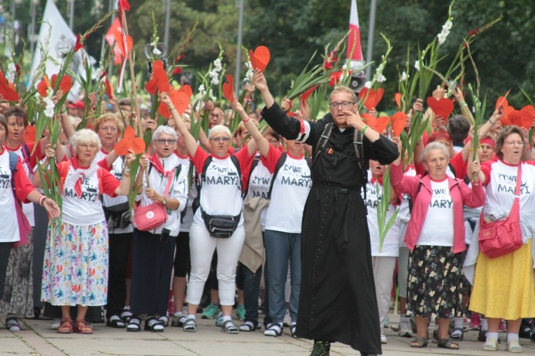 Pielgrzymka. Jasna Góra (część 1)