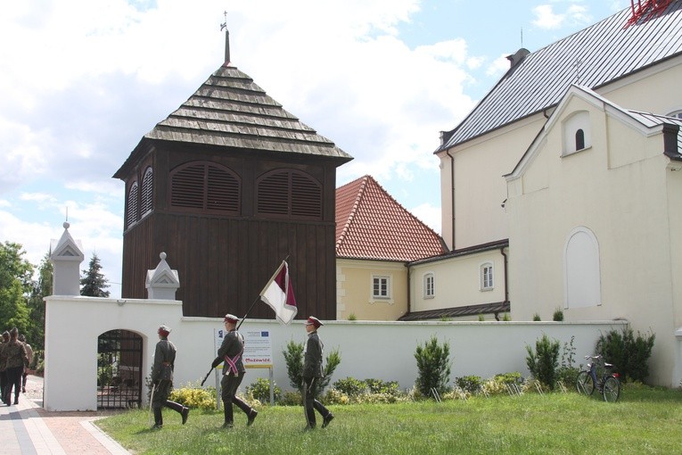 Ratowo. Święto pułkowe