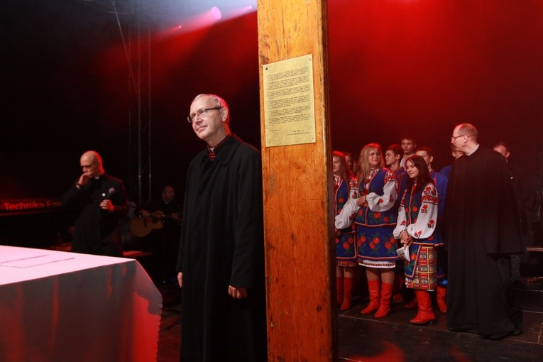 XXXIII Pielgrzymka młodzieży do Rostkowa