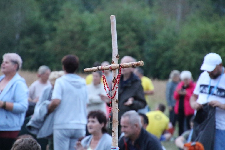 Pielgrzymka. Apel w Wierzchowisku - cz. 2