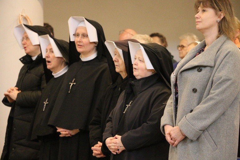 Płock. Święto Miłosierdzia w sanktuarium - cz. 2