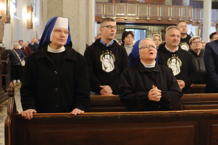 Elbląg. Wprowadzenie relikwi św. Wojciecha