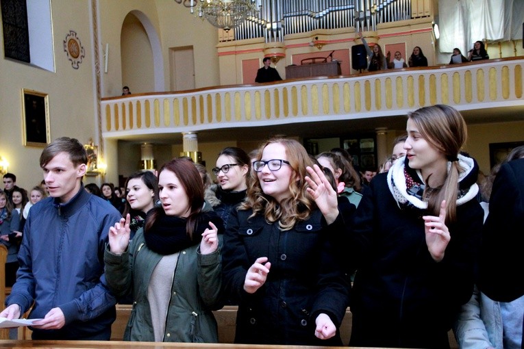 Czuwanie w Łęgu Tarnowskim