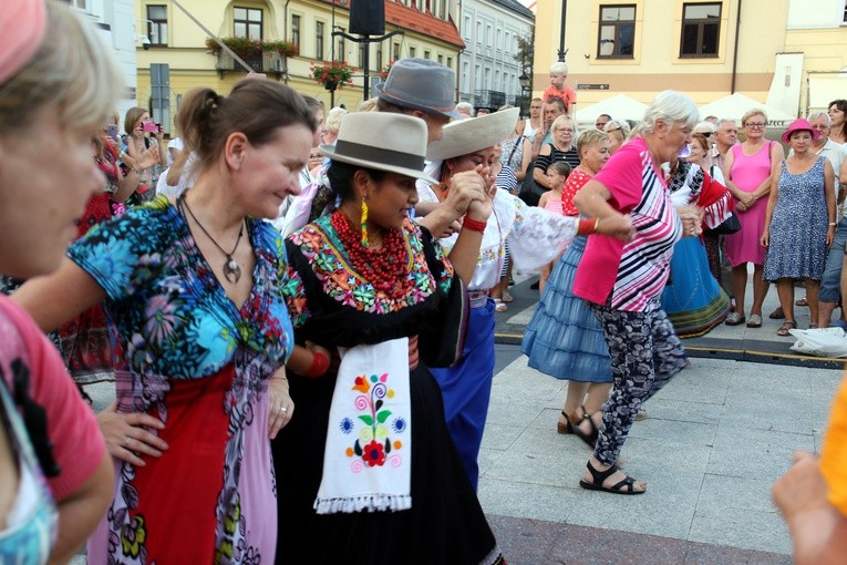 Płock. Vistula Folk Festival 2022