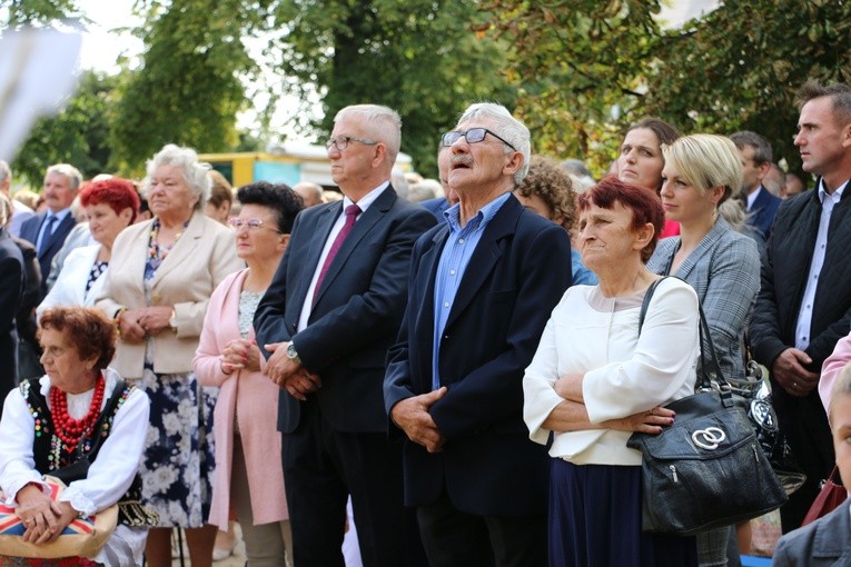 Koziebrody. Uroczystości odpustowe w święto Narodzenia NMP - cz. 1