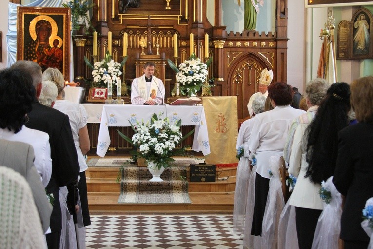 Rostkowo. Nawiedzenie w parafii św. Stanisława Kostki