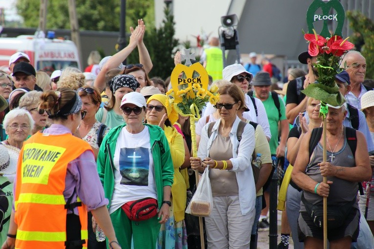 Pielgrzymka. Obiad w Gostyninie