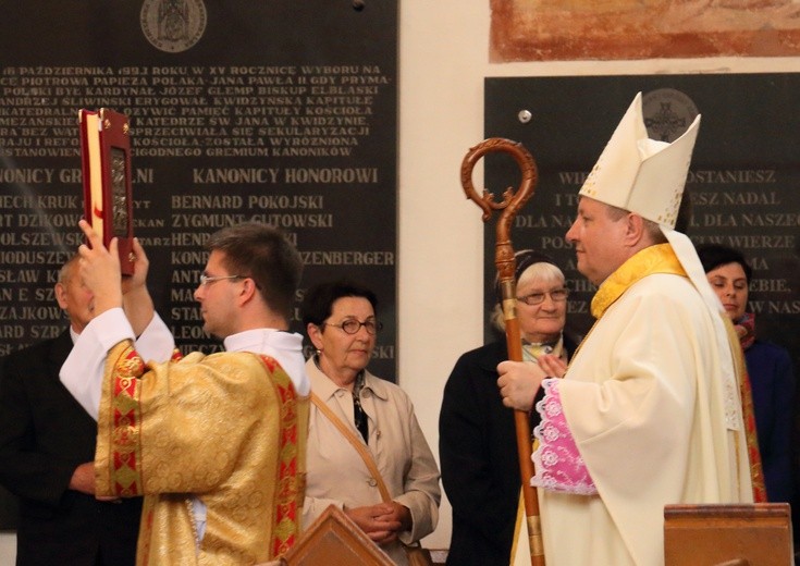 Uroczyste wprowadzenie bp. Adama Wodarczyka i Kanoników Kwidzyńskiej Kapituły Konkatedralnej