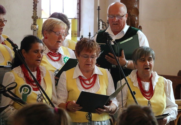 XI Festiwal Pieśni Religijnej - Kmiecin