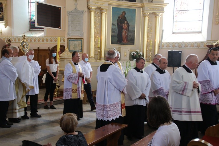 Odnowiony kościół w Lipowcu Kościelnym
