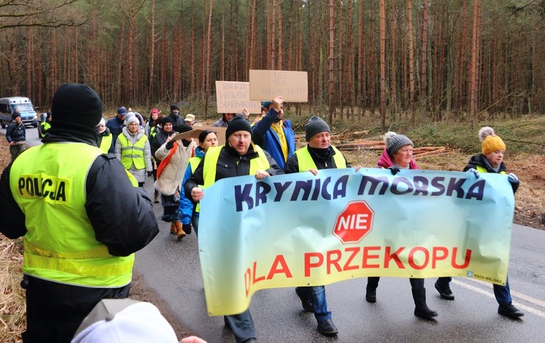 Protesty na Mierzei Wiślanej