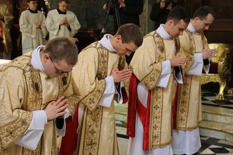 Święcenia diakonatu w Płocku. Część II