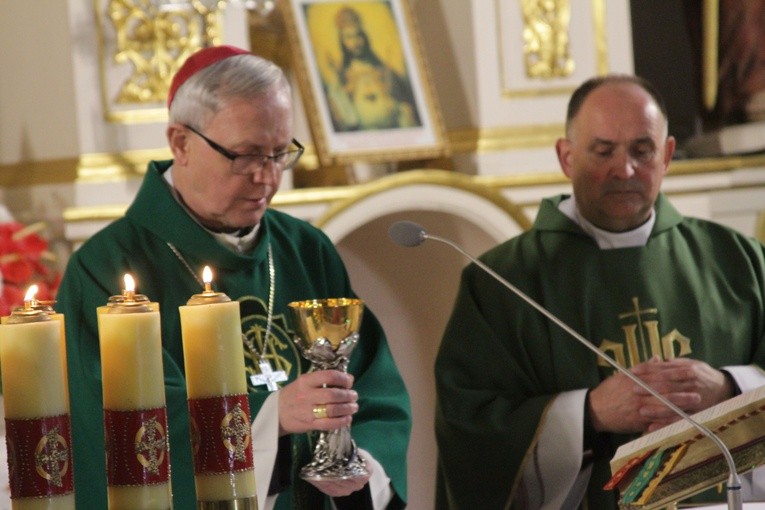 Byli alumni-żołnierze w Pomiechowie