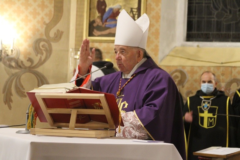 Stara Biała. Pożegnanie śp. ks. Jerzego Godlesia (1952-2020)