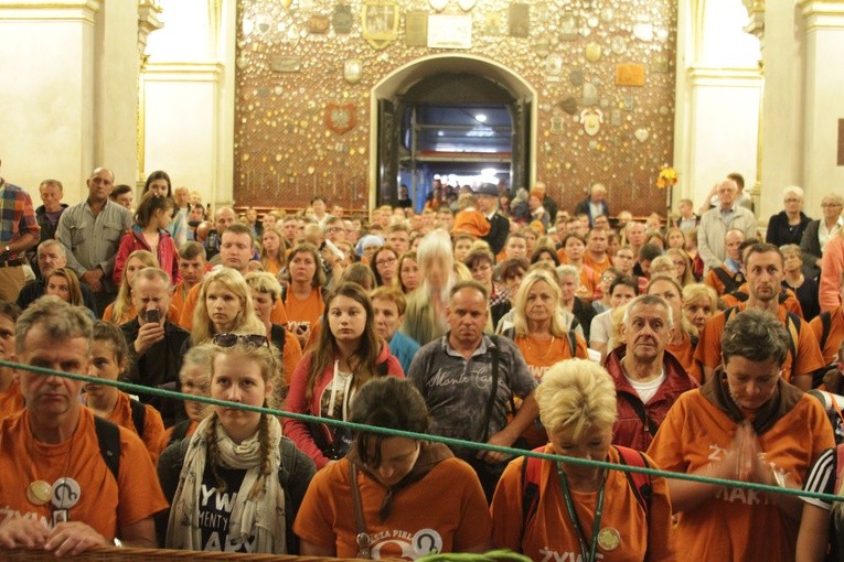 Pielgrzymka. Jasna Góra (część 2)